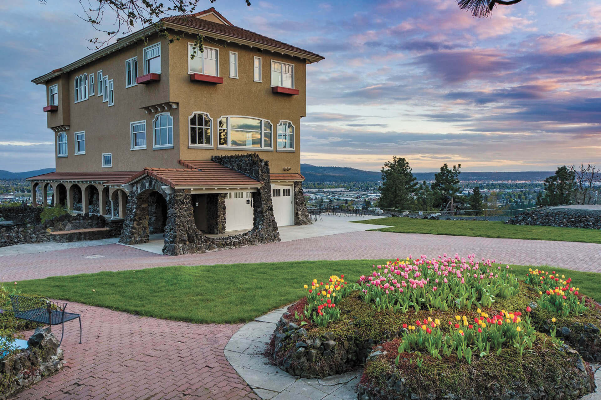 The Cliff House estate at Arbor Crest Wine Cellars in Spokane